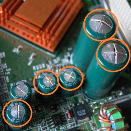 10 Problemas y Fallos Para Reparar Amplificadores a Valvulas de Guitarra 5 Condensadores electroliticos defectuosos e hinchados